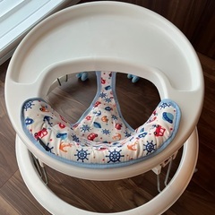 幼児用　歩行器の画像