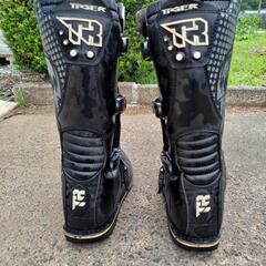 オフロードブーツ モトクロスブーツ Tiger 安く初期装備を揃えたい方に！の画像