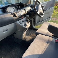 ダイハツ ムーヴ Lの画像