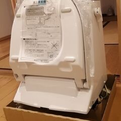 LIXIL製の古い組み合わせ便器、上回りだけ取り替えませんか。【DWT-CC83A】の画像
