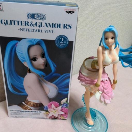ワンピース　ビビ　フィギュア　開封済み
