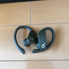 power  beatsワイヤレスイヤホン　人気商品　早い者勝ち　即日完売　在庫限り　期間限定の画像