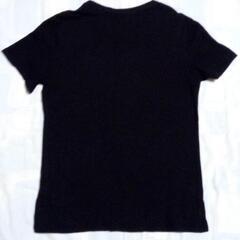 GUESS ゲス　黒　半袖Tシャツの画像