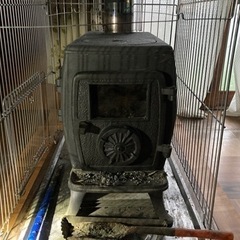 未使用品　薪ストーブ　鋳物　北海道　引取限定 HONMA ホンマ製作所 鋳物薪ストーブ 【北海道・沖縄・離島配送