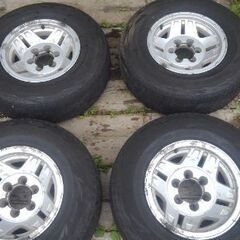 トヨタランドクルーザー(HZJ77HV) 純正アルミホイール
