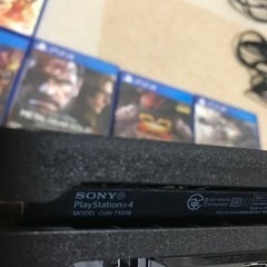 PS4PRO 1TBの画像