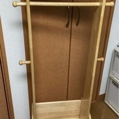 あと1点になりました　カトージ　木製ハンガーラック　