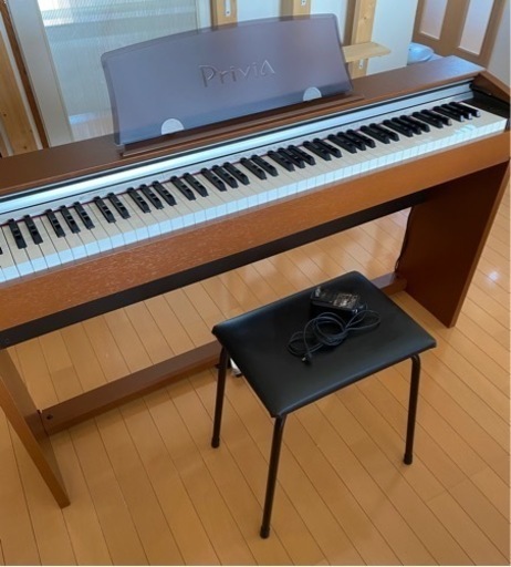 電子ピアノ　カシオ　CASIO　Privia　プリヴィア