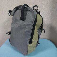 横須賀🆗ドック用 mont-bellの犬用リュック￥7,500の品の画像