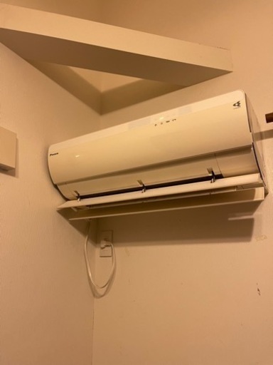 【本日引き取りできる方】ダイキンルームエアコン　F63RTRXP-W 20畳用