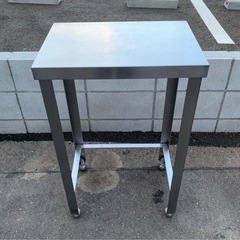 業務用 作業台 調理台 500×350×高さ800(mm) 洗浄済み厨房 規格外 希少品 規格外の画像