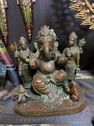 ガネーシャ　置物