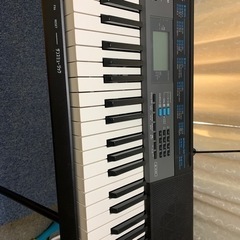 電子ピアノ　キーボードの画像