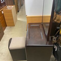 リサイクルショップどりーむ荒田店No.128　鏡台　イス付き　収納付き♪の画像