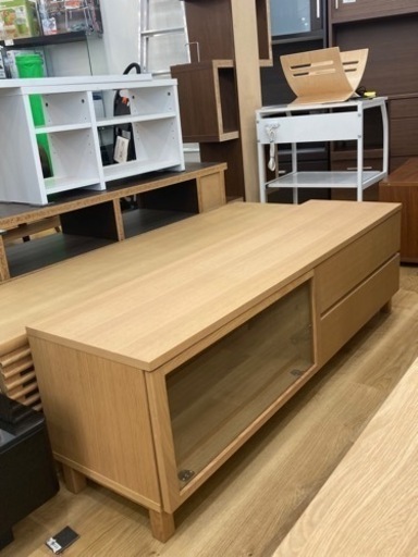 取りに来れる方限定！【無印良品】扉・引き出し付き オーク材のテレビボードです！！