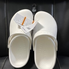 クロックス　サンダル　夏の画像