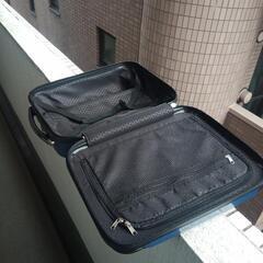 （譲渡先決定）小型スーツケースの画像