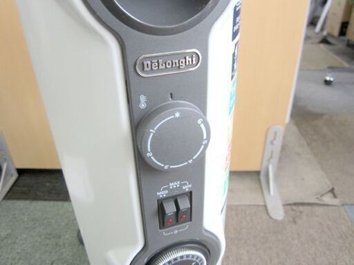 デロンギ オイルヒーター 8畳～10畳用 8枚フィン HJ0812 取扱説明書付き 暖房　暖房器具 Delonghi/札幌 北20条店