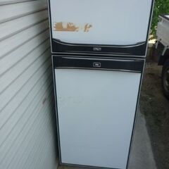 冷蔵庫（ジャンク品）サンヨー SR-321F  527Wx641...