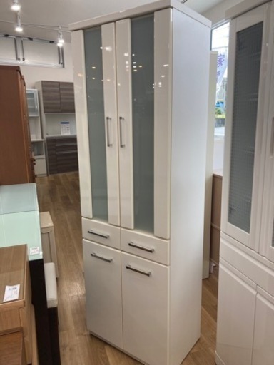 【トレファク高槻店】取りに来れる方限定！2枚扉キッチンボードです！！！