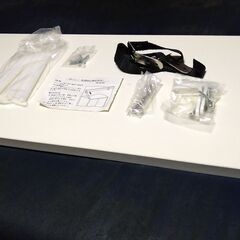 激安にて！　パモウナ　食器棚　H２０５cm×W１２０cm×奥行５０cm（上側は３３cm）　そこそこにきれいだとおもいます。　購入価格11~12万円程でした。お引き取り限定の画像