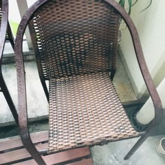 ガーデニングチェア二つセットの画像