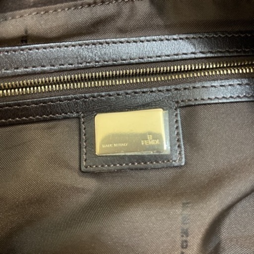 FENDI ショルダーバッグ スエード素材