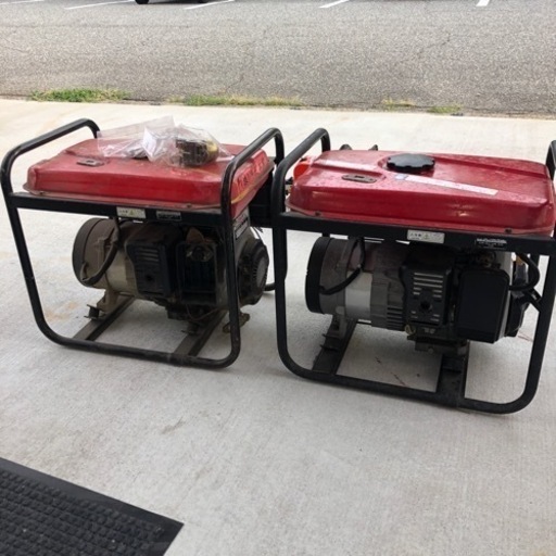 ?ｵｰｸｼｮﾝ出品　お盆だよ！全員集合！その１　ジャンク新ダイワ 2.4kVA ガソリンエンジン発電機 EGR24×2台 と ジャンク