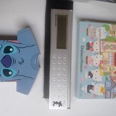 ミッキーマウス電卓　キティちゃんメモ帳　リロ・アンド・スティッチメモ帳