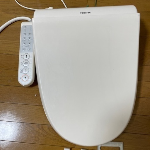 【商談中】東芝　温水洗浄便座　ウォシュレット　SCS-T175