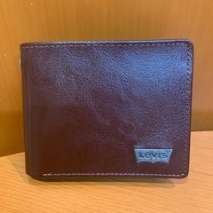 リーバイス　二つ折り財布