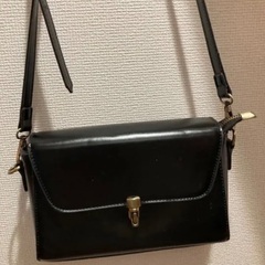 服　150㎝前後　女性　ワンピース　カバンの画像