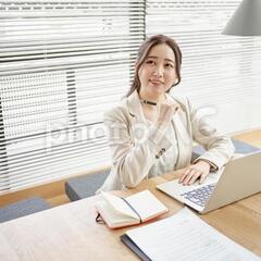 土日祝休み★【20代・第二新卒で営業へ！】飲食店様の味づくりを一...
