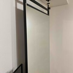 【全身鏡】LOWYA｜薄型突っ張りミラー