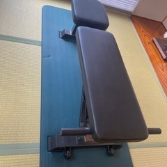 トレーニングベンチ　ほぼ新品の画像