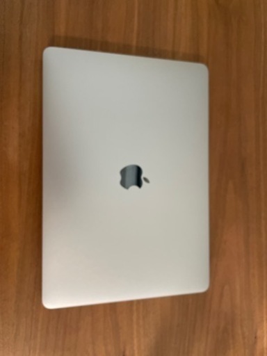 パソコン Apple Macbook Air 2020 M1