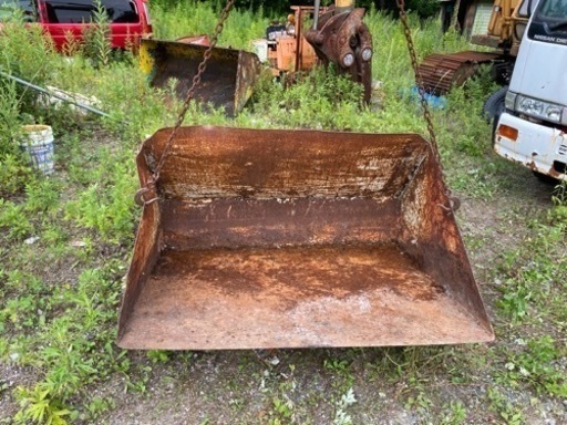 フォークリフト  バケツ