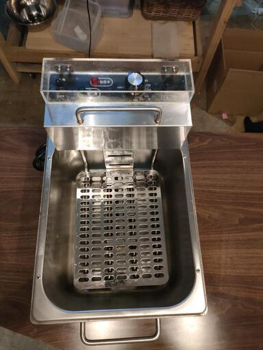 【値下げしました】卓上電気フライヤー