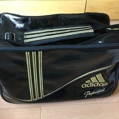 アディダス　エナメルスポーツバッグused軟式ボール7個付