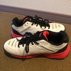 Prince レディーステニスシューズの画像