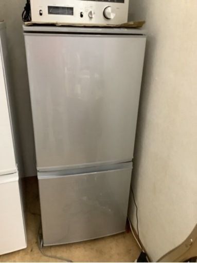 【人気SALE】SHARP 　2ドア冷蔵庫 (137L・つけかえどっちもドア)  リサイクルショップ宮崎屋　住吉店 2.10.24F