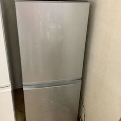 人気SALE】SHARP 2ドア冷蔵庫 (137L・つけかえどっちもドア