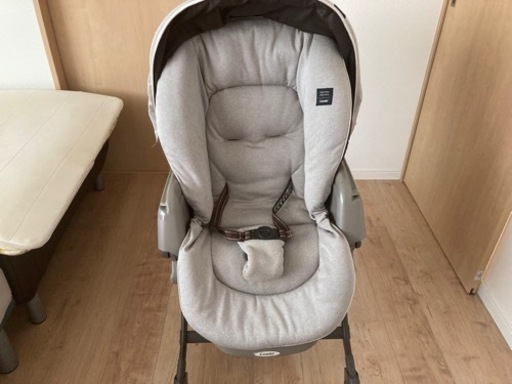 【決まりました】コンビ　Combi ネムリラ　ハイローチェア　電動スウィング