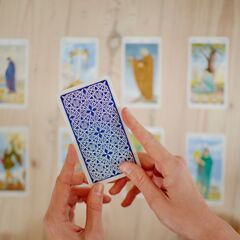 地に足がつくスピリチュアル《たった2時間で占い師になれる講座》