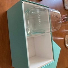 Tiffanyのグラス、片方割りました…