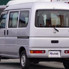 【自社ローン対応】H29年(2017年) ホンダ アクティバン SDX　4WD　5MT☆シルバー・１年保証・車検付き・整備渡の画像