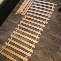 IKEA ベッドベース ダブルサイズ LUROY 501.602.08