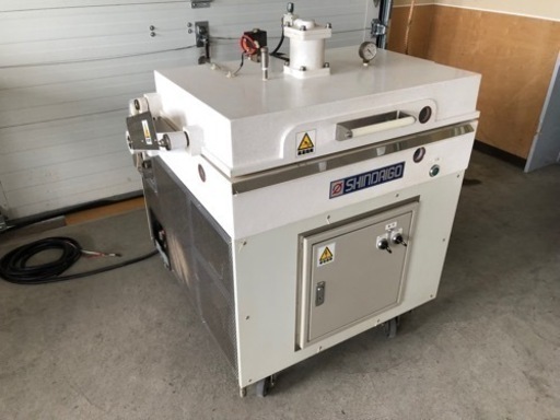 【値下げ】「立体」密着真空包装機（13万7千円相当の包装フィルム付き ）