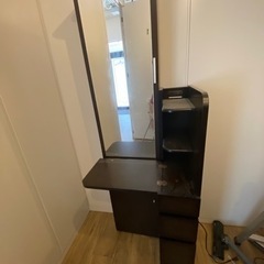 ドレッサー　鏡付き収納