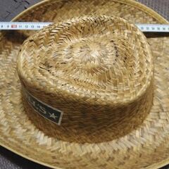 海外特産のストローハットの画像